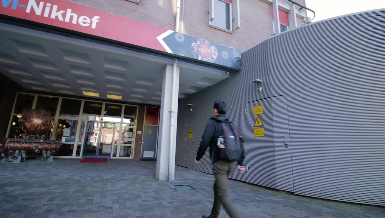 Jelle en Lydia - Deeltjes zoeken met Data-analyse