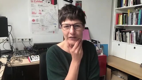 Thumbnail for Im Gespräch mit Tina Frank _ Professorin für Visuelle Kommunikation _ 2020.mp4